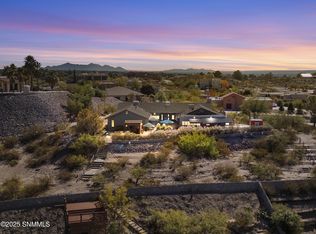 3225 Sundown Rd, Las Cruces, NM 88011