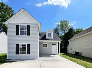 141 Crown Ct, Williamston, SC 29697