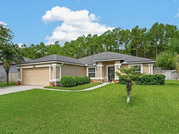 173 E New England Dr, Elkton, FL 32033