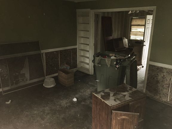 3rd image of 1718 Faraway Dr
