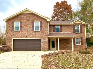 2009 Sweetbriar Dr, Clarksville, TN 37043