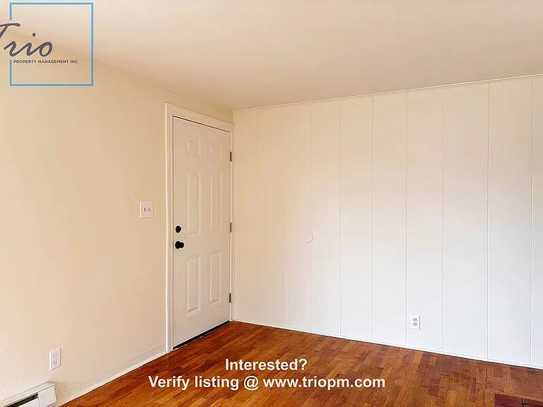 1869 Hilyard St — Photo 2