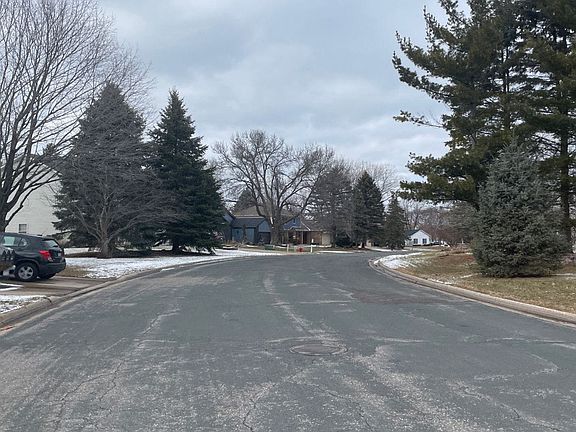 4th image of 2312 Nashua Ln