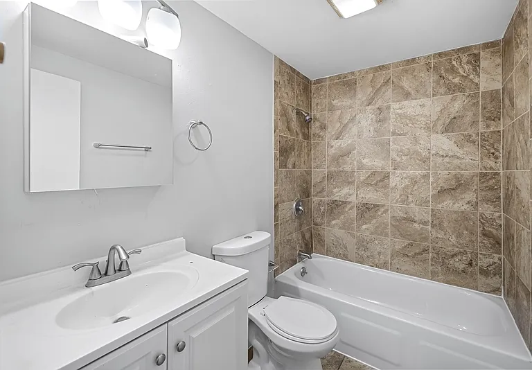 50-62 East St #7B — Photo 19
