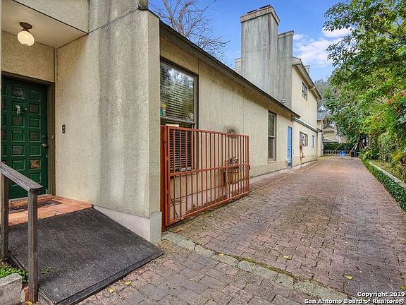 4th image of 117 Arcadia Pl