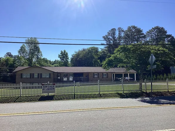2779 Bob Cox Rd NW, Marietta, GA 30064