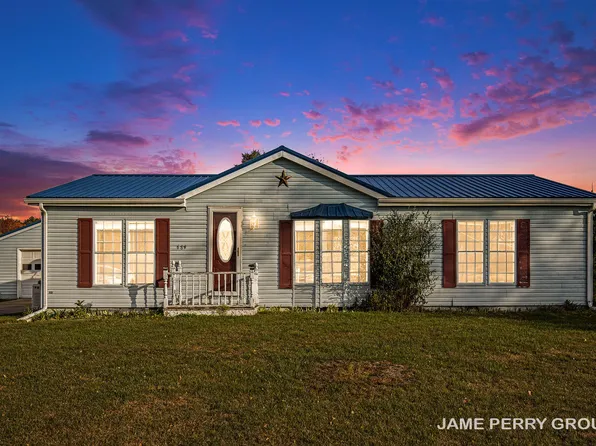 689 E Beardslee Rd, Sheridan, MI 48884