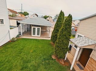 10512 S Avenue M #BASEMENT, Chicago, IL 60617