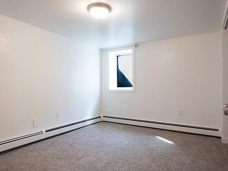 248 Bentley Dr — Photo 13