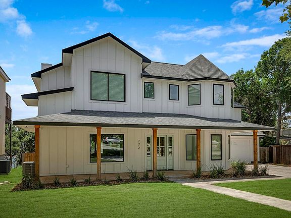 3rd image of 772 Lakebreeze