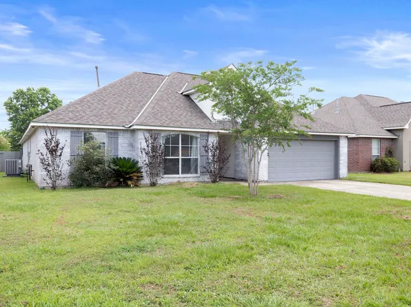 11327 Shady Bend Dr, Denham Springs, LA 70726