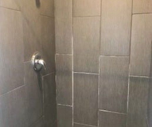 5th image of 814 S Hobart Blvd APT 306