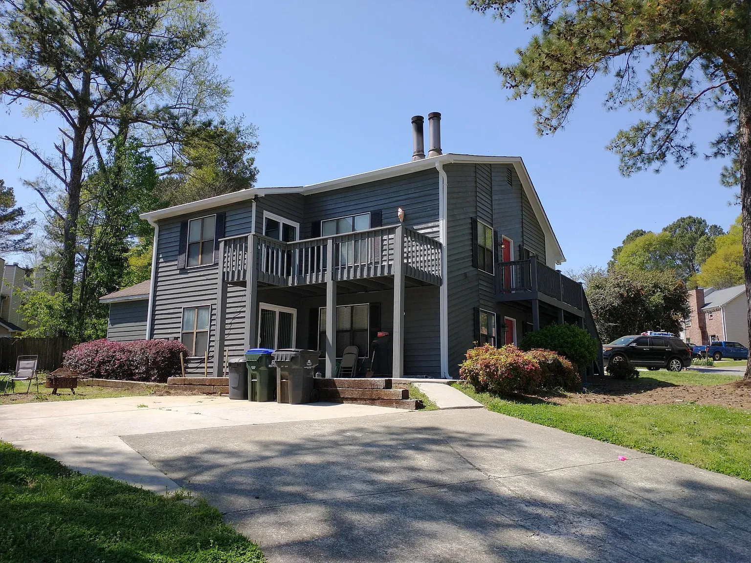 1001 Dassow Ct — Photo 3