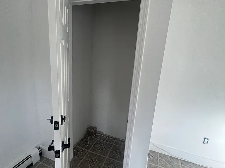 48 Grand View Ave #4 — Photo 13