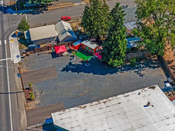 2123 Main St, Sweet Home, OR 97386