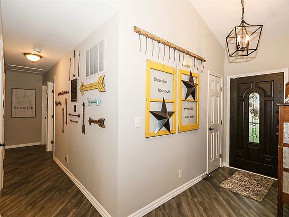 3rd image of 2136 Hartland Blvd