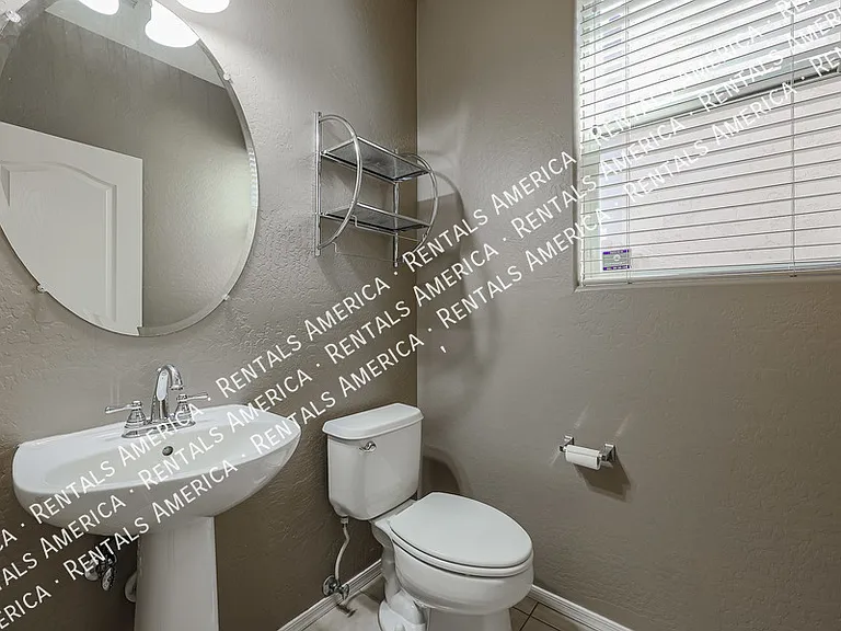 10146 E Isleta Ave — Photo 17
