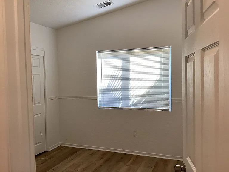1450 La Jolla Way — Photo 28