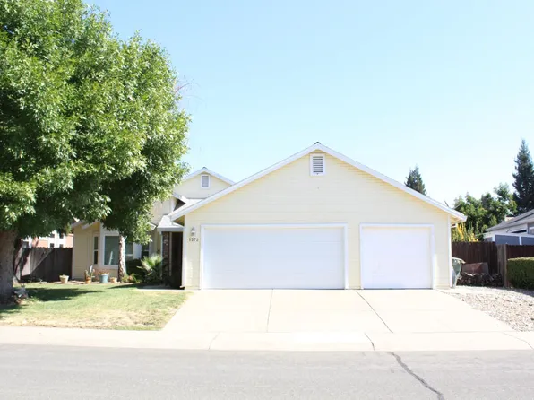 1372 SW Johnathan Dr, Yuba City, CA 95993