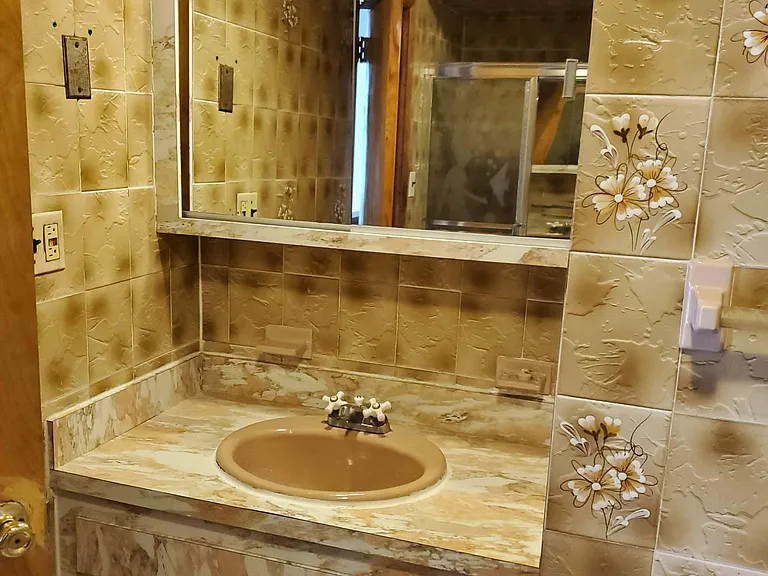1201 Bloomfield St #4 — Photo 15