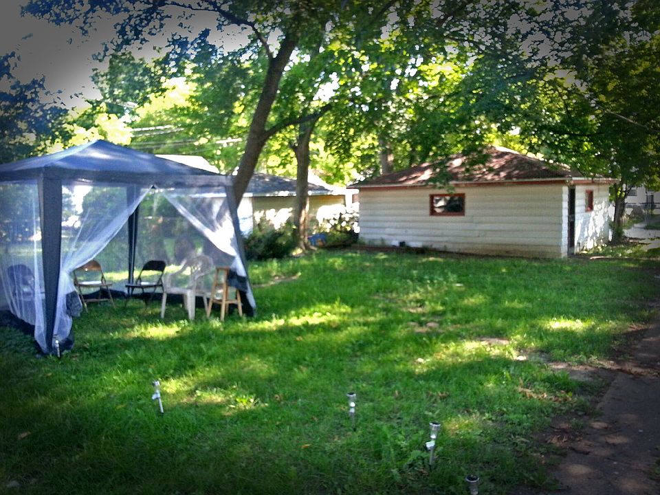 2nd image of 3754 N 39th St
