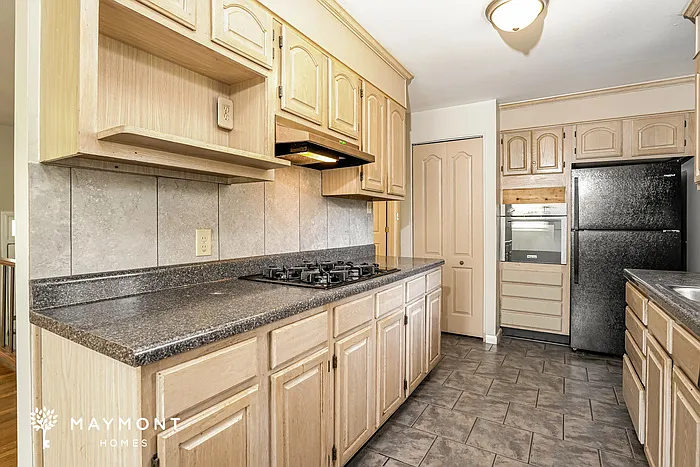 310 Anchor Dr — Photo 7