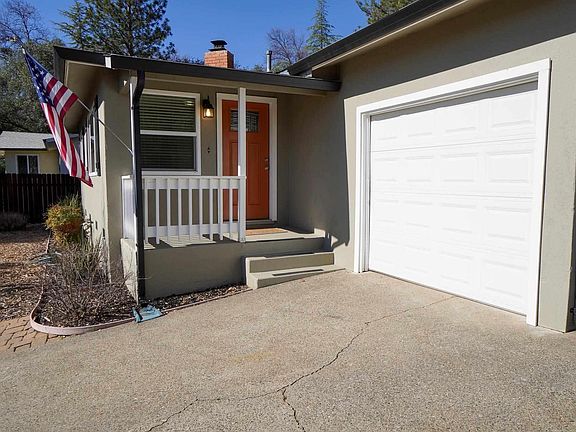 2nd image of 11172 Circle Dr