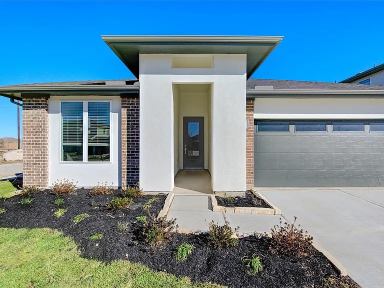 29258 Pikes Peak Dr — Photo 2
