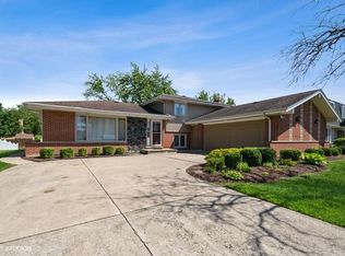 7209 Exner Rd, Darien, IL 60561