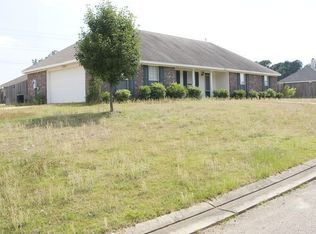 1000 Riverwood Cv, Pearl, MS 39208