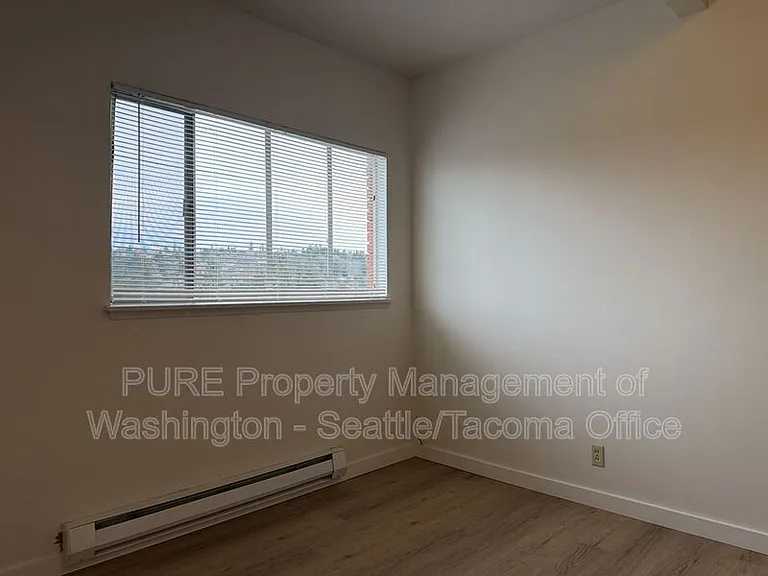 6609 SW Admiral Way — Photo 16