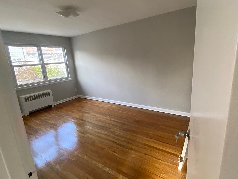 1st image of 2917 Milton Pl #1