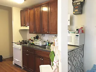 Rented by Moises Farhart, LREB