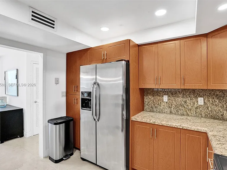2030 S Ocean Dr #821 — Photo 9