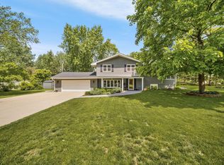 7700 Winsdale St N, Minneapolis, MN 55427