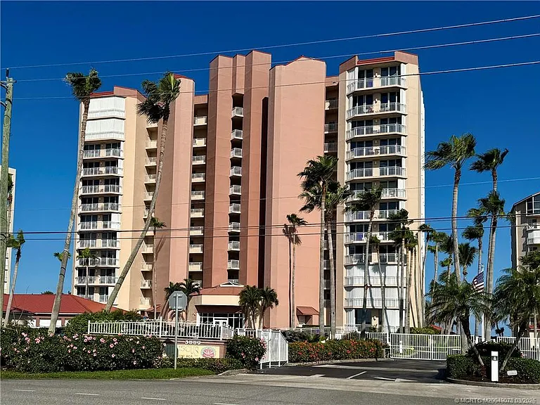 3880 N Highway A1A #403 — Photo 3