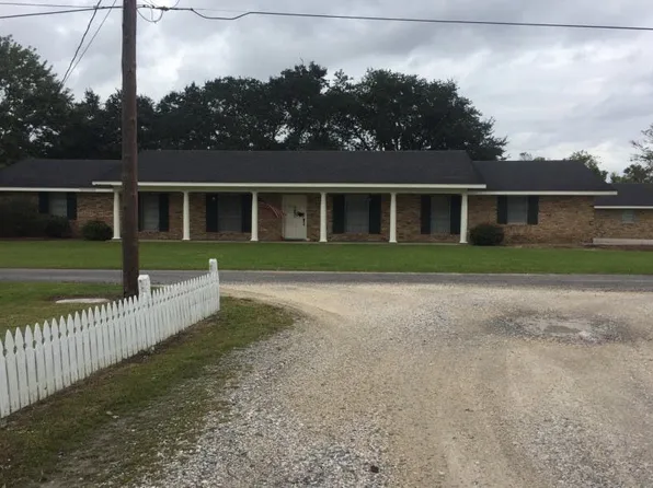 19480 Cherry St, Vacherie, LA 70090