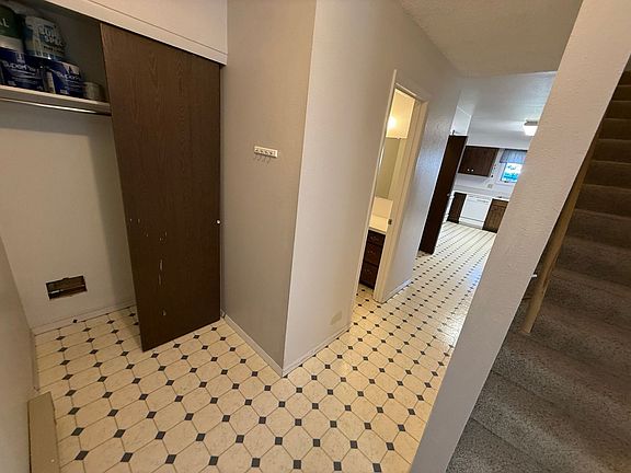 4th image of 2110 Prairie Rd