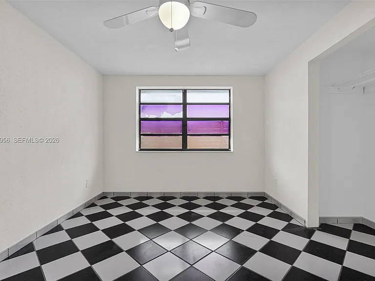 81 NW 41st St #2 — Photo 8