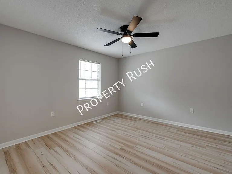 340 Alpine Dr #A — Photo 12
