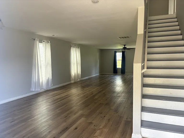 16920 Wellhouse Dr — Photo 2