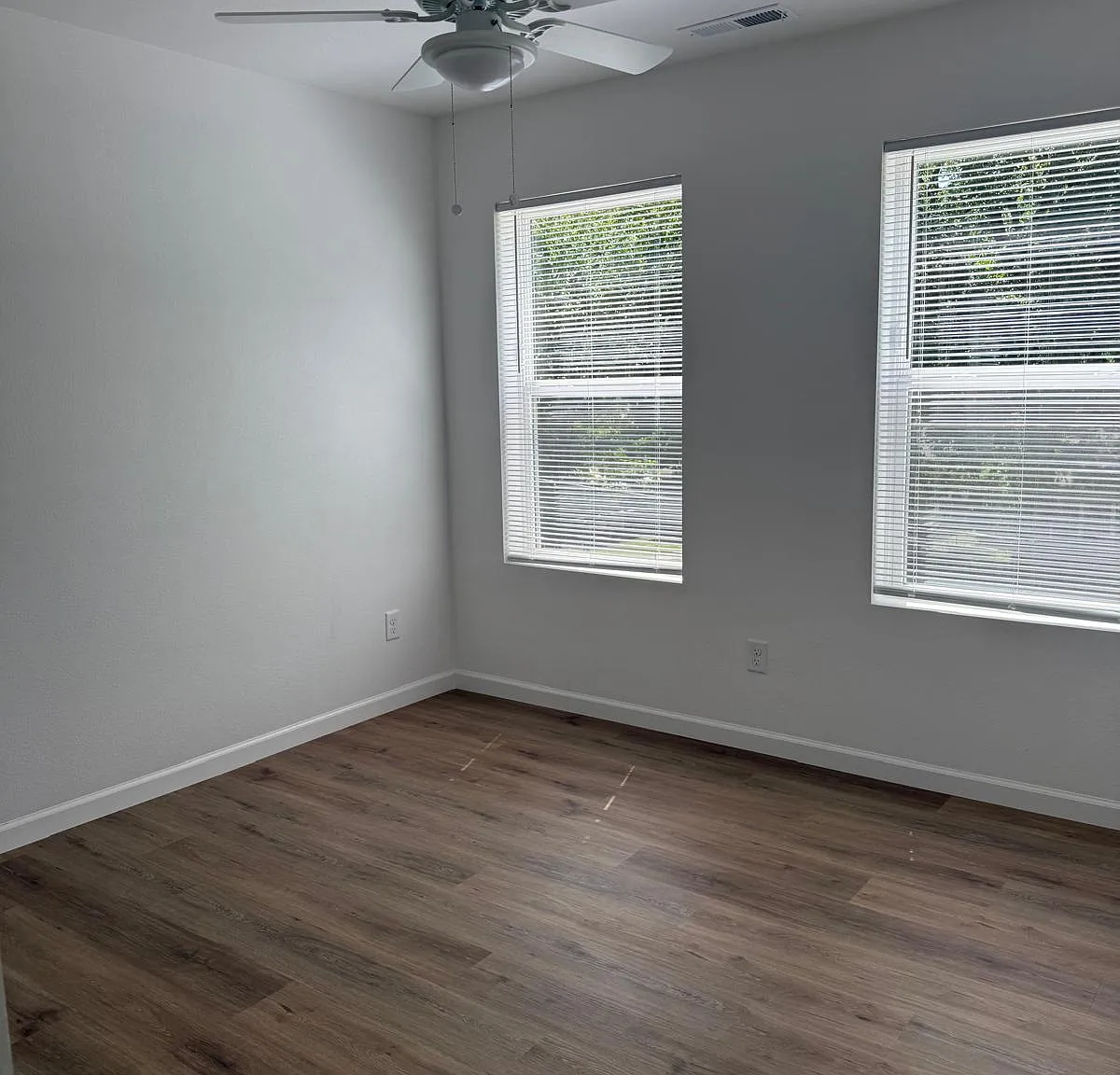 3 bed, 2.5 bath, 1500 sqft, $1,695 — Photo 4