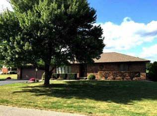202 E Fox St, Wolcott, IN 47995