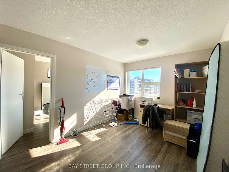 288 Albert St #217 — Photo 6