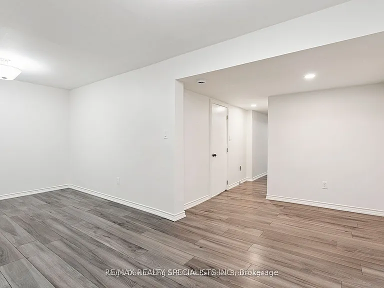 3500 Glen Erin Dr #55 — Photo 22