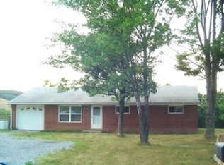 310 Weaver Rd, Duncansville, PA 16635