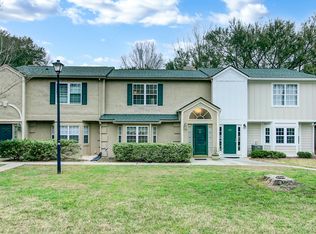 2064 Emerald Ter, Mount Pleasant, SC 29464
