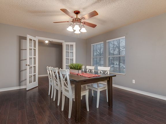 2nd image of 616 Gunters Mountain Ln