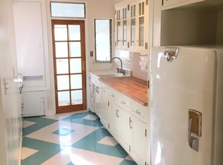 247 Columbia Pl, Los Angeles, CA 90026