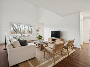 5130 Clear Spring Rd, Minnetonka, MN 55345